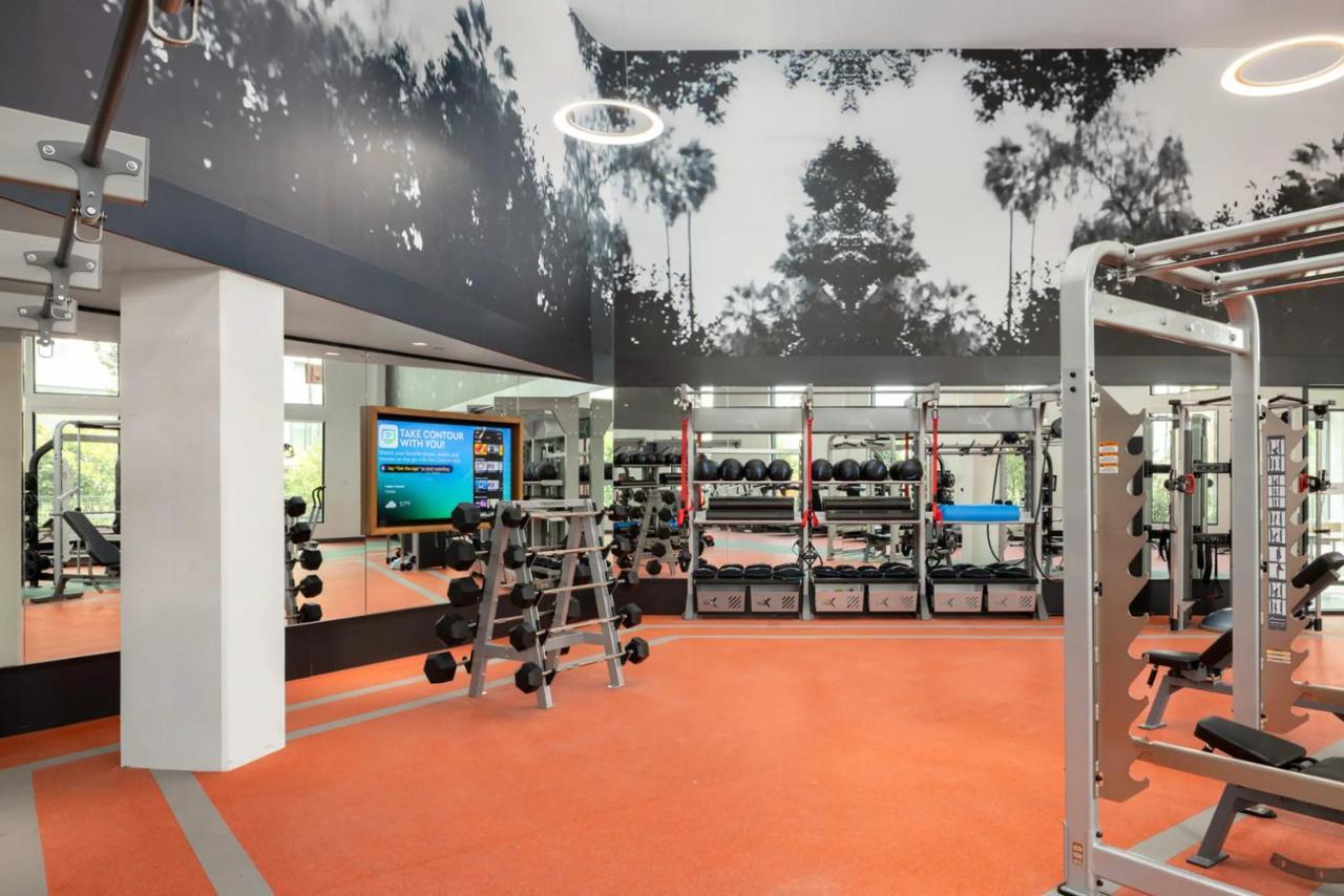 Apartment Mission Valley 2br W Gym Wd Bbq Nr Shops San-11 *