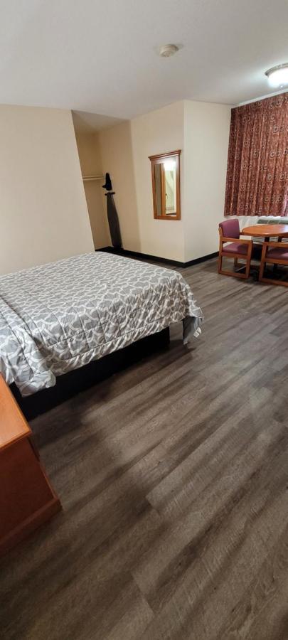 Harvey's Sdsu La Mesa 2*