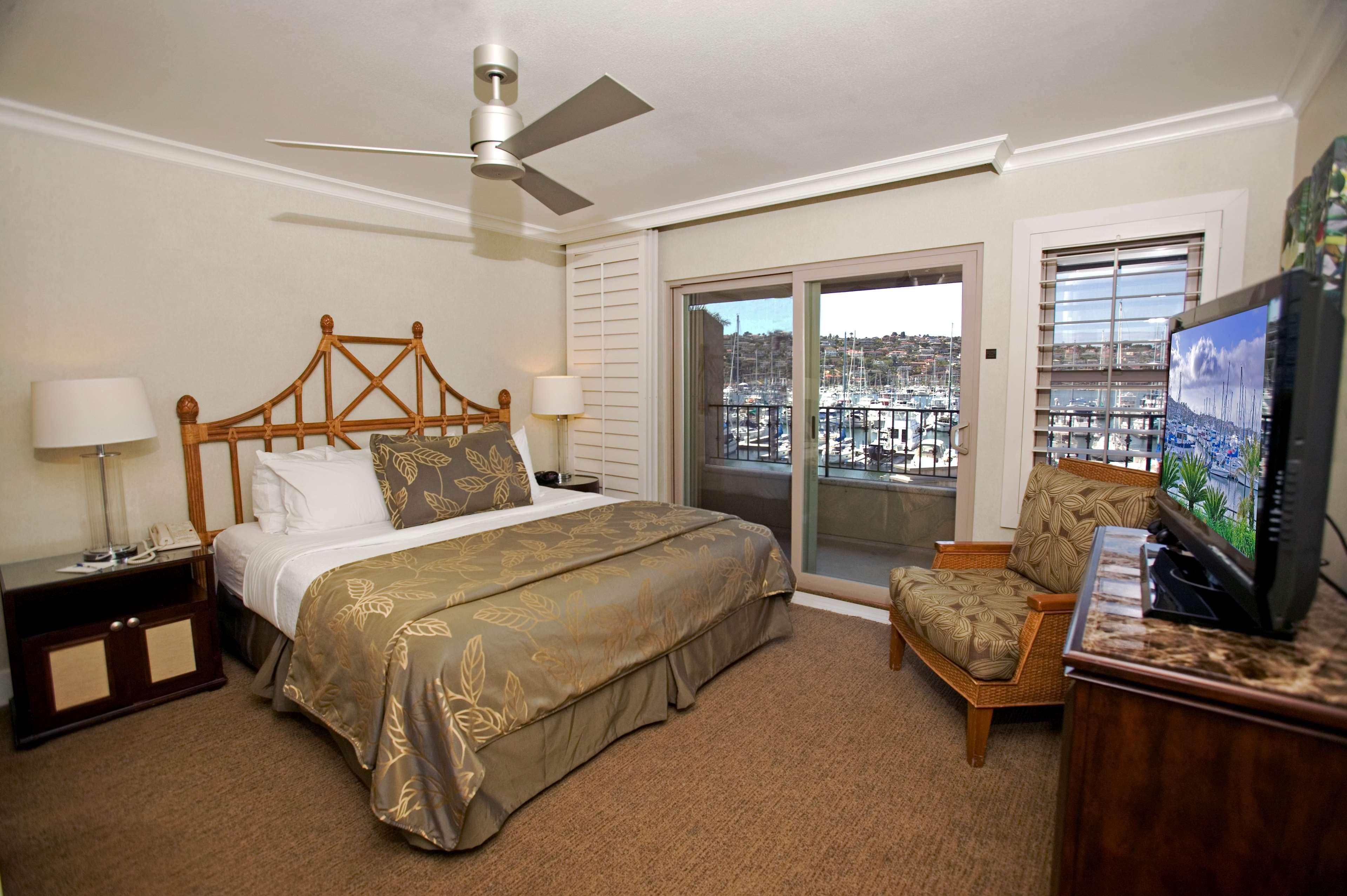 Hotel Western Island Palms & Marina