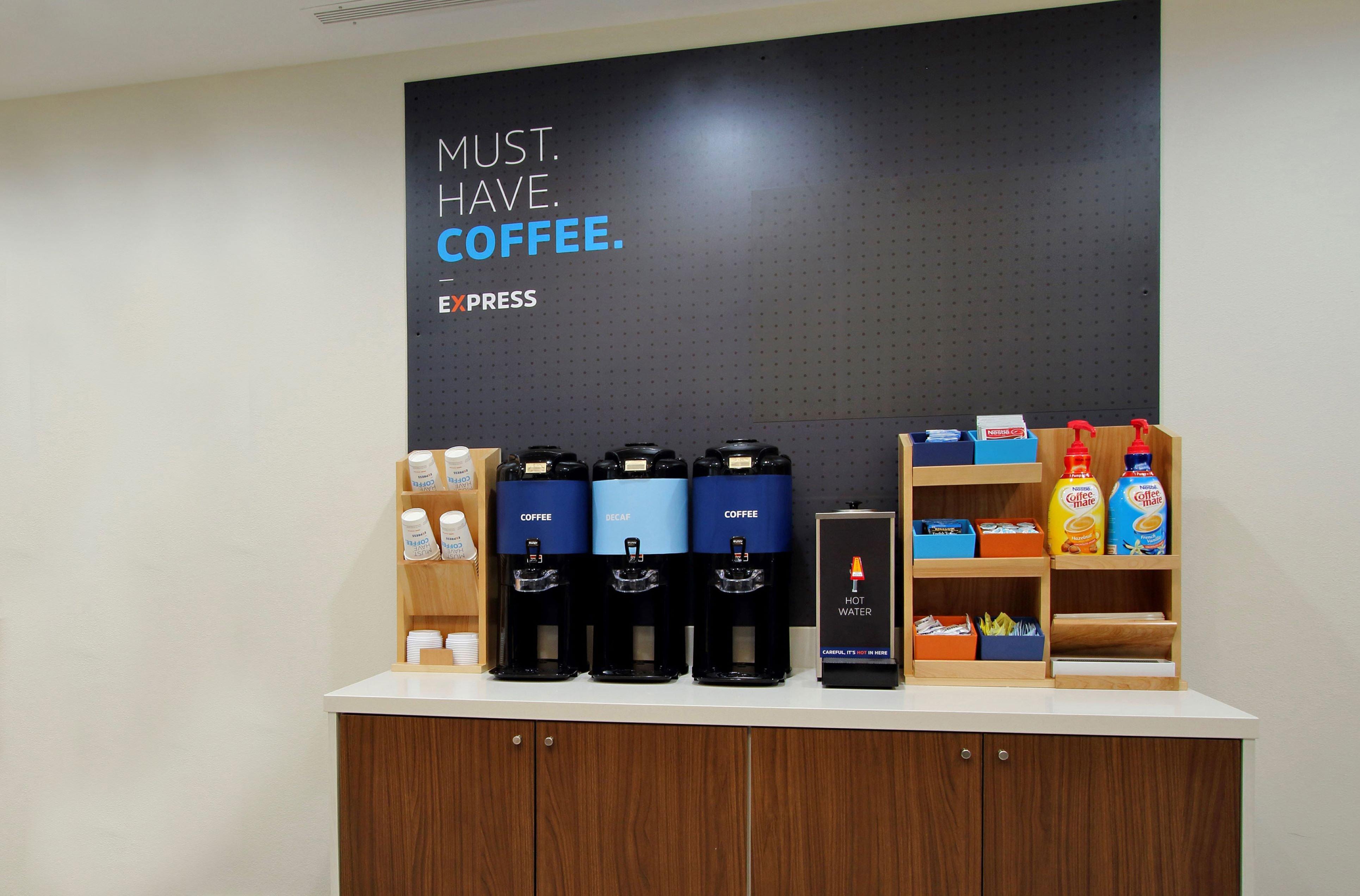 Express Airport-old Town By Ihg