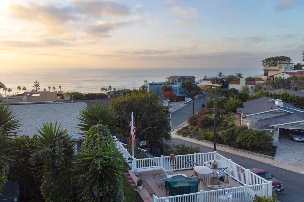 Lovely Ocean View Beach House 3br Sleeps 9 Holiday home *