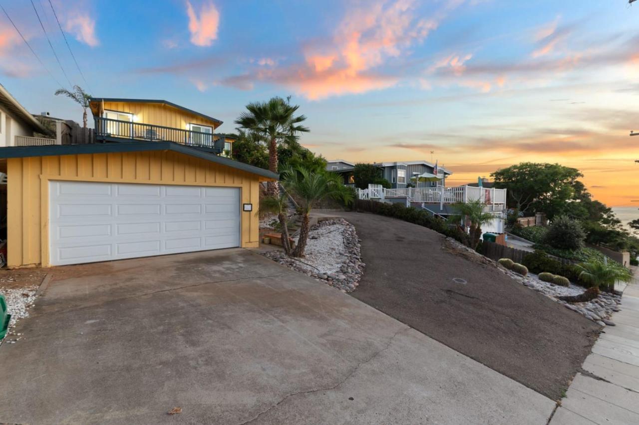 Holiday home Lovely Ocean View Beach House 3br Sleeps 9 *