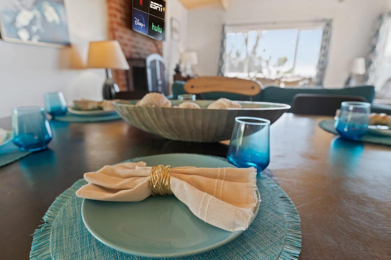 Holiday home Lovely Ocean View Beach House 3br Sleeps 9