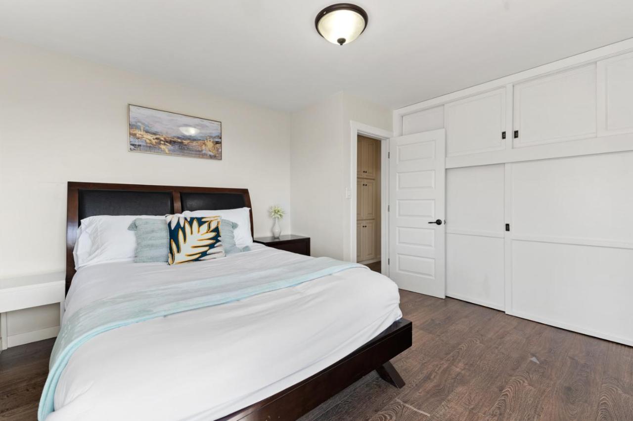 Lovely Ocean View Beach House 3br Sleeps 9 * San Diego