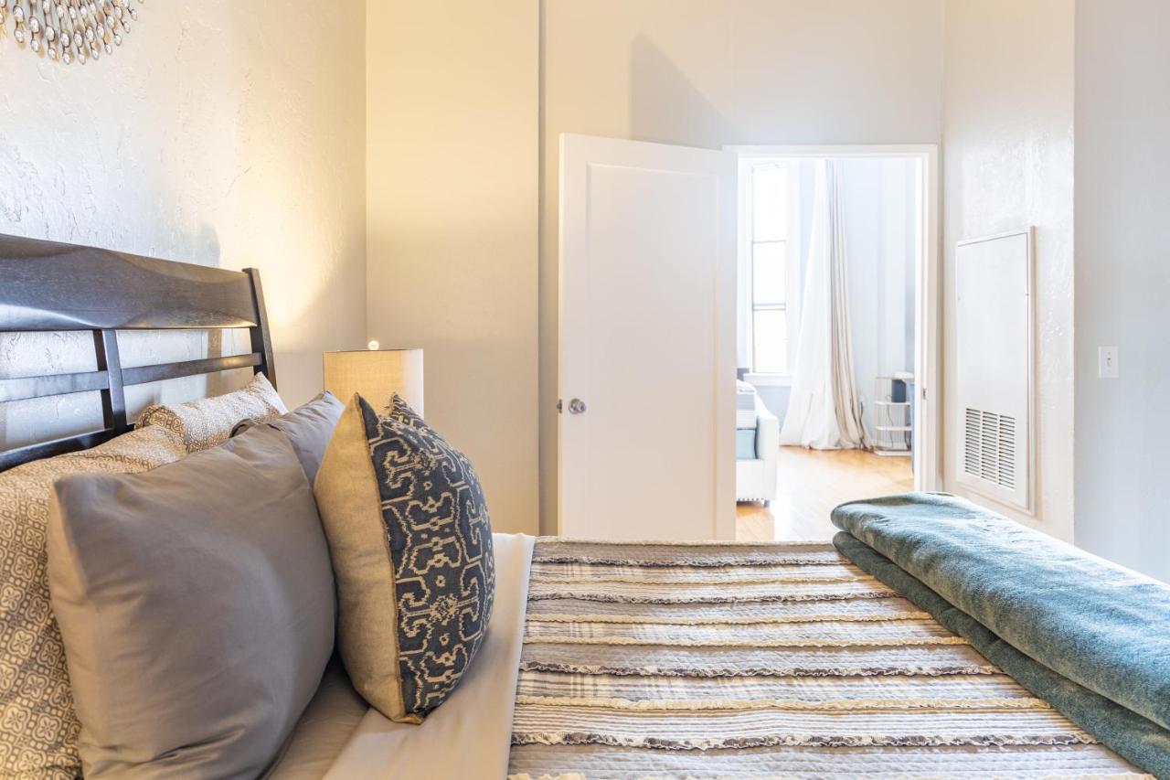 Greely Gaslamp - Loft W Parking & 3 Beds #302 * San Diego