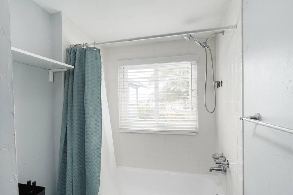 Bankers Hill Chic Roomy Near Airport * San Diego