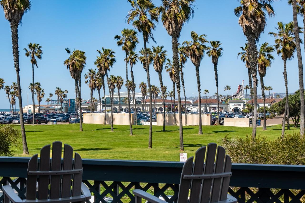 Belmont Ocean Views - Massive Private Deck, Grill & Parking Holiday home San Diego