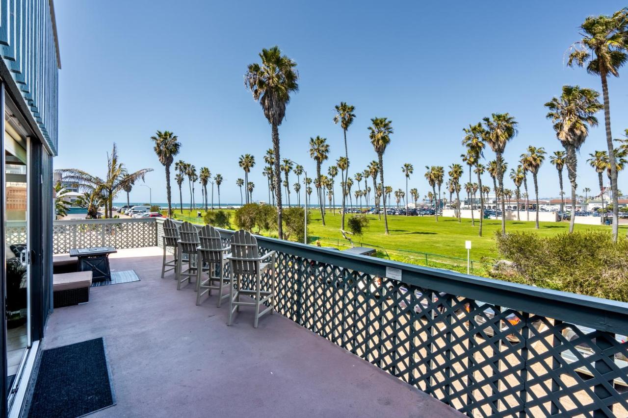 Belmont Ocean Views - Massive Private Deck, Grill & Parking *