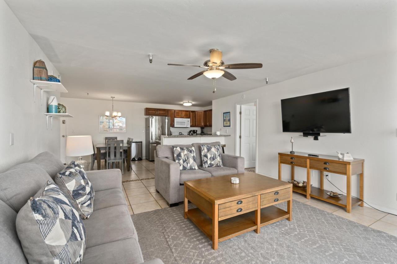 Belmont Ocean Views - Massive Private Deck, Grill & Parking * San Diego