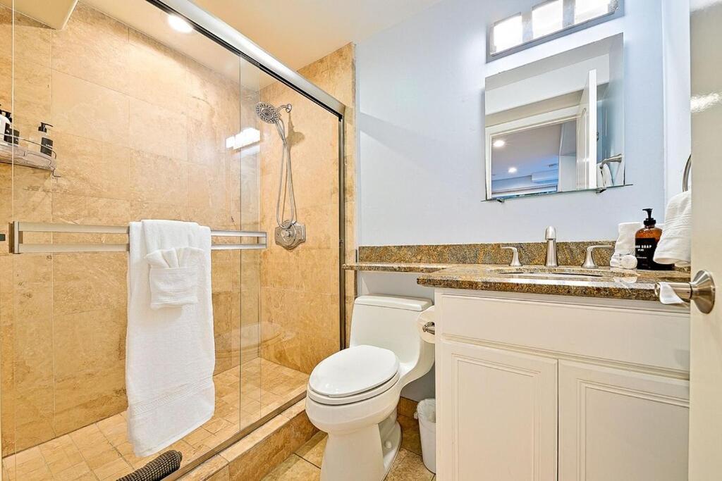 Stunning South Mission With Private Rooftop & Ocean Views! * San Diego