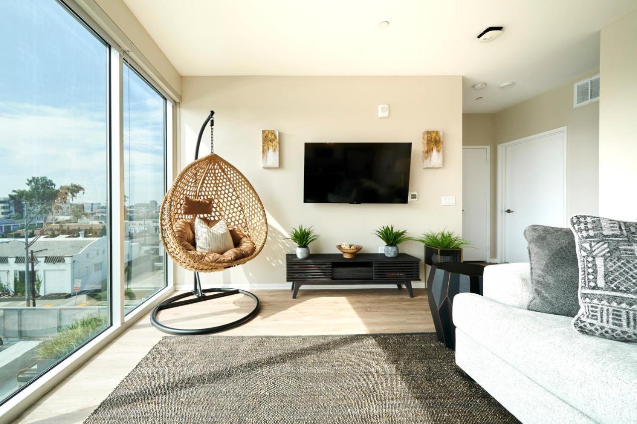 Apartment New Organic Modern Luxury 1bd/1ba- Close To Everything! *
