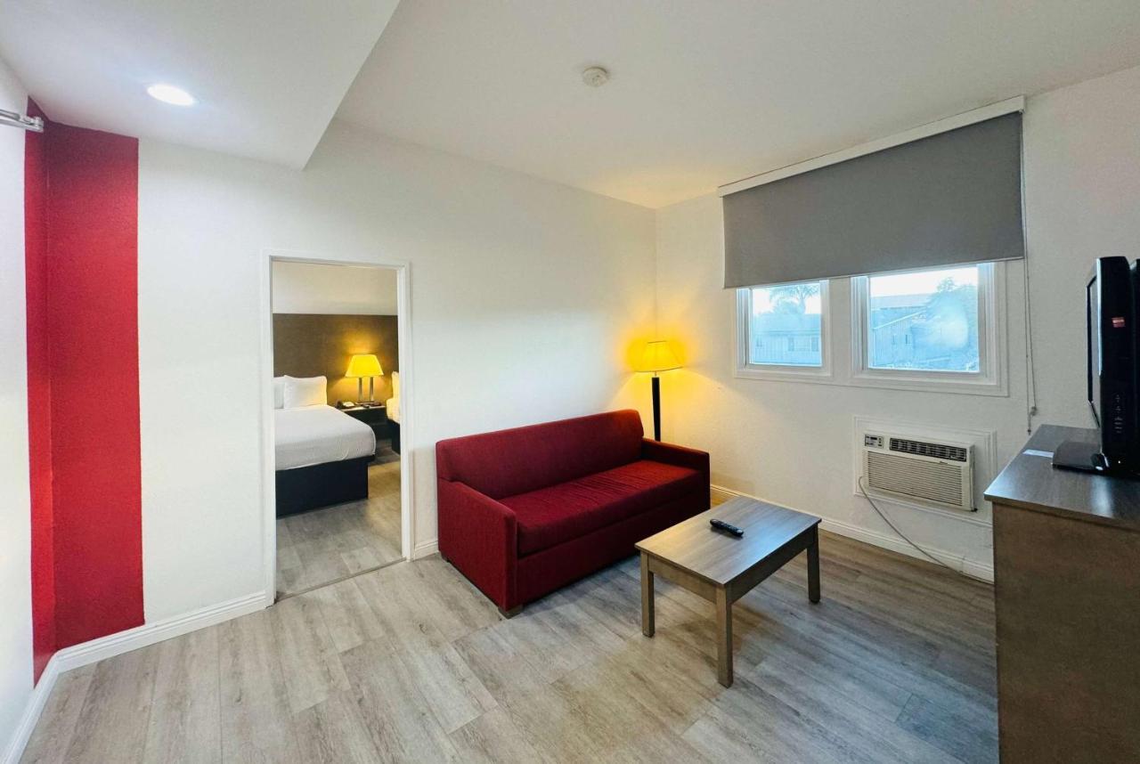 Ramada By Wyndham Airport 2* San Diego