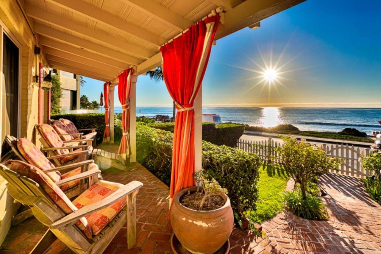 Oceanfront Dog Friendly With Waterfront Porch, Gas Grill, Hot Tub & Fire Pit Holiday home *