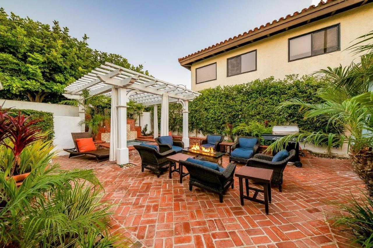 Oceanfront Dog Friendly With Waterfront Porch, Gas Grill, Hot Tub & Fire Pit *