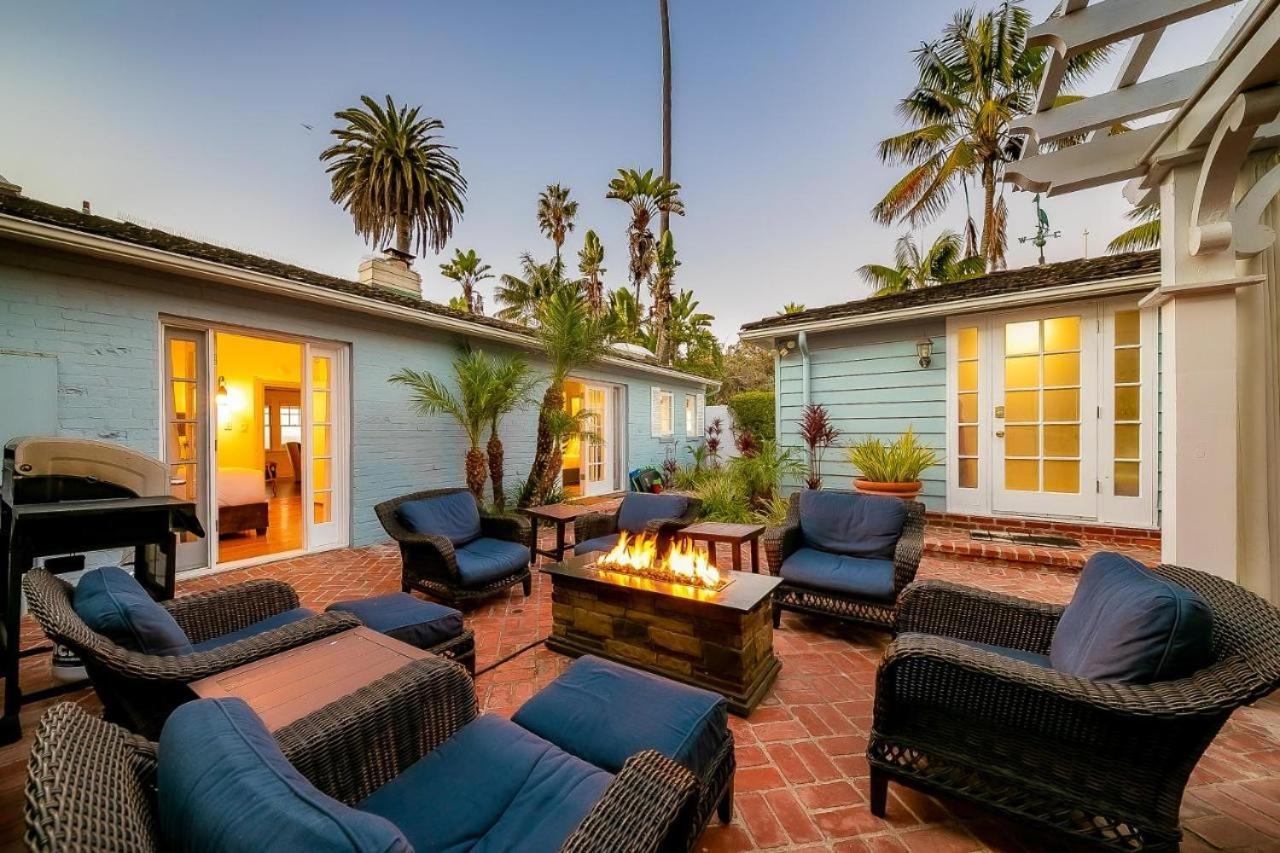 Holiday home Oceanfront Dog Friendly With Waterfront Porch, Gas Grill, Hot Tub & Fire Pit
