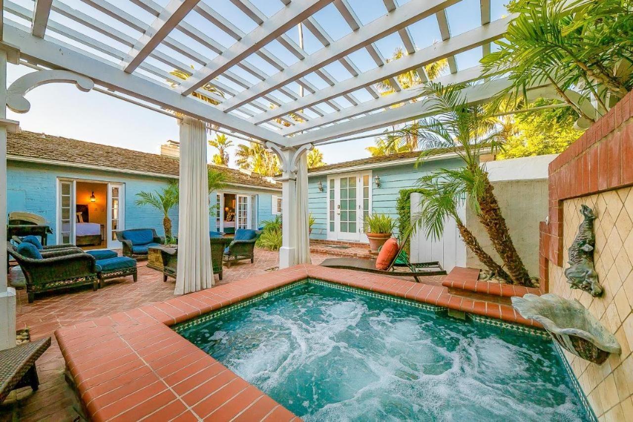 Oceanfront Dog Friendly With Waterfront Porch, Gas Grill, Hot Tub & Fire Pit San Diego