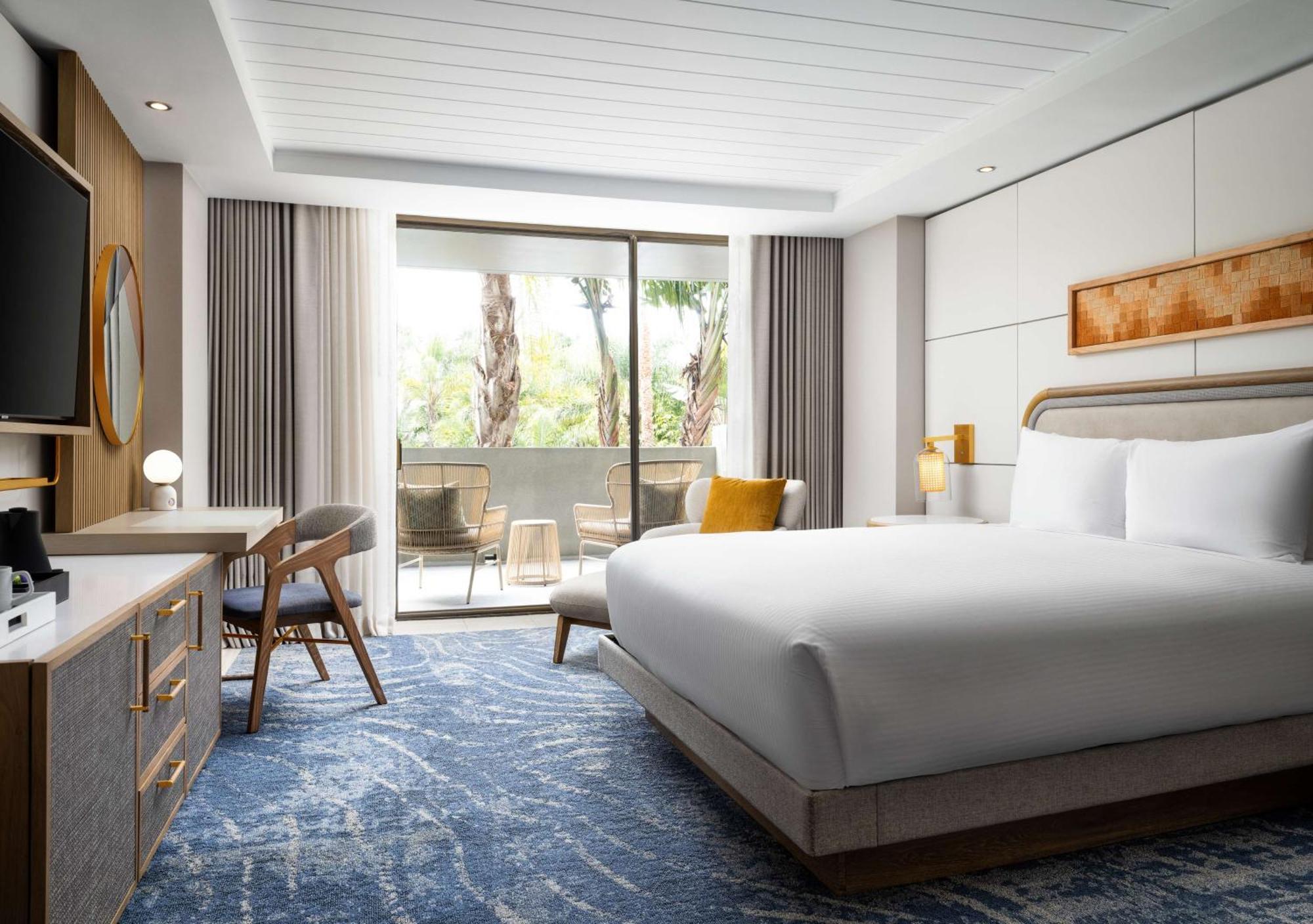 La Jolla, Curio Collection By Hilton