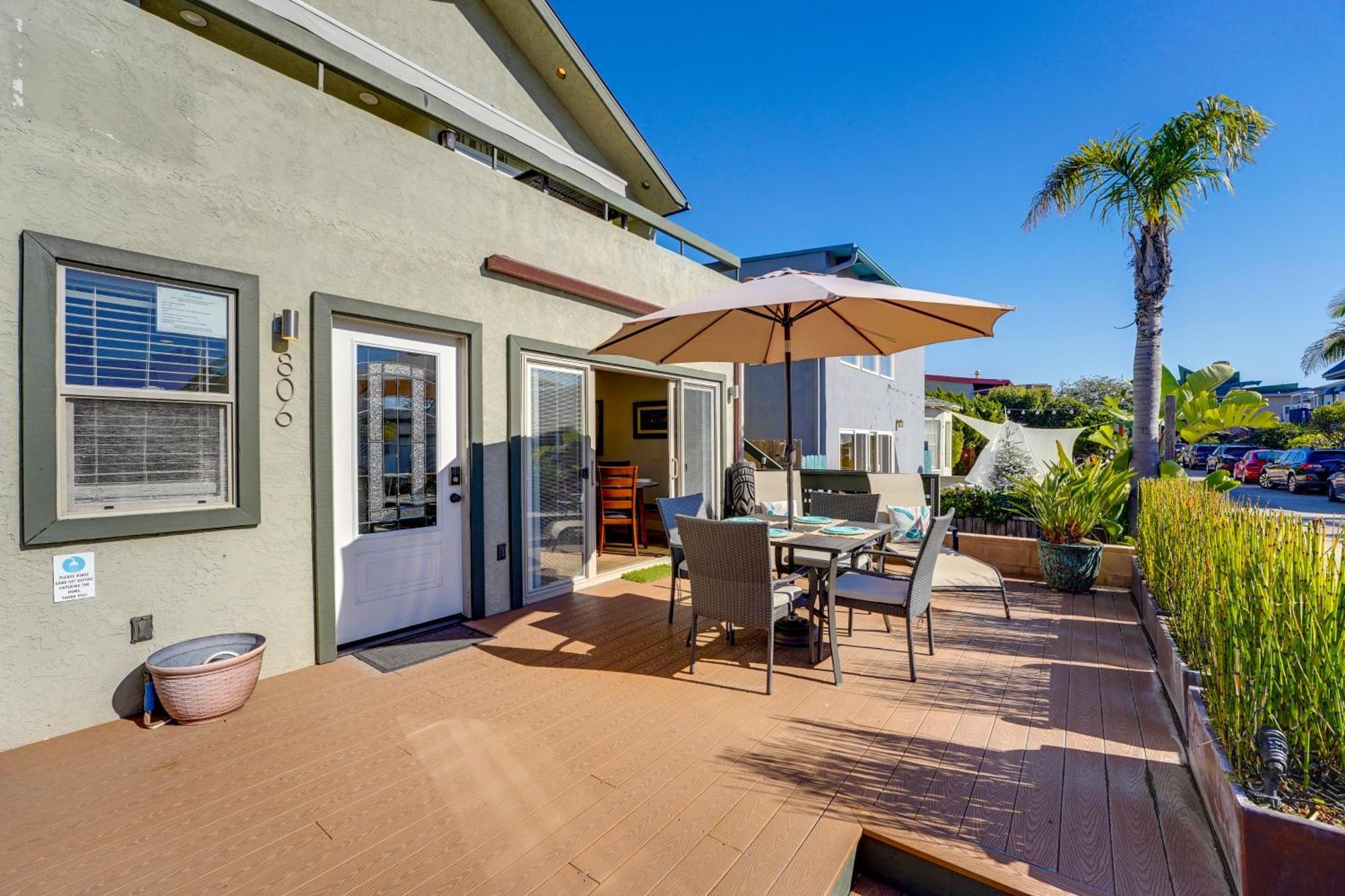 Holiday home Stunning - Large Patio, Parking, Ac & Dog Friendly!