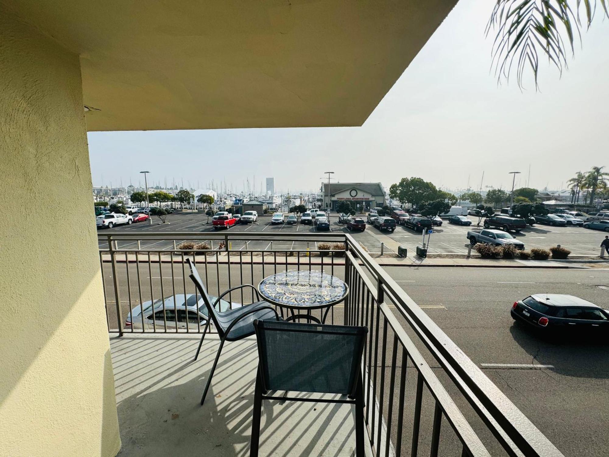 Hotel Ramada By Wyndham Airport