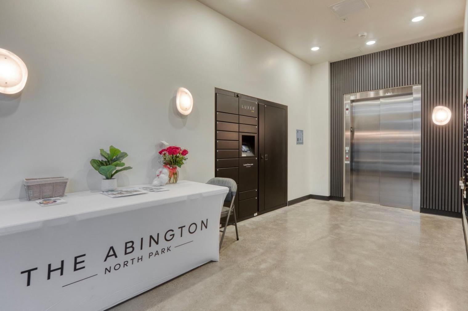North Park 1br W Entertainment Wd Nr Shops San-35