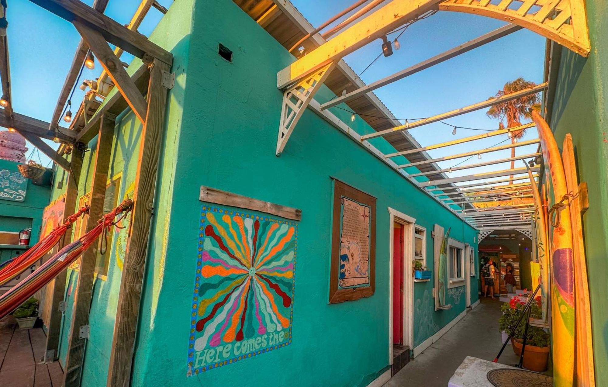 Ith Surf (adults Only) Hostel *