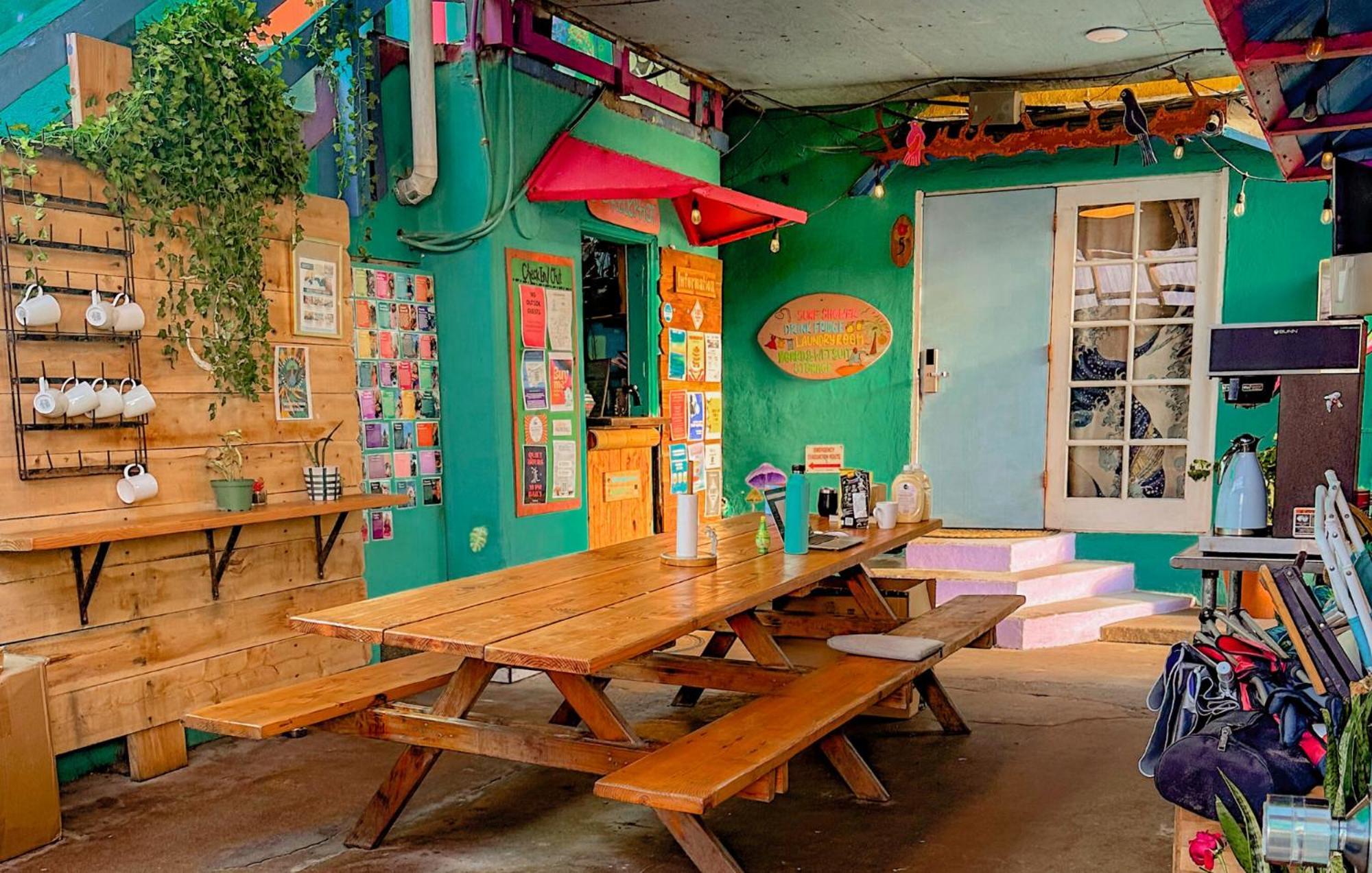 Ith Surf (adults Only) Hostel