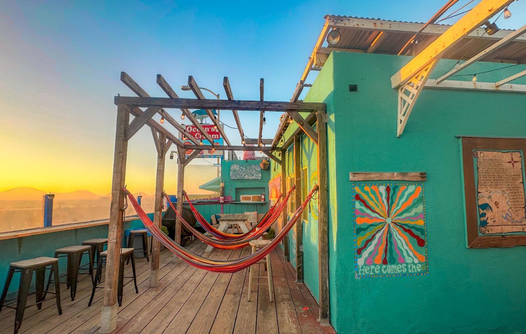 Ith Surf (adults Only) Hostel *