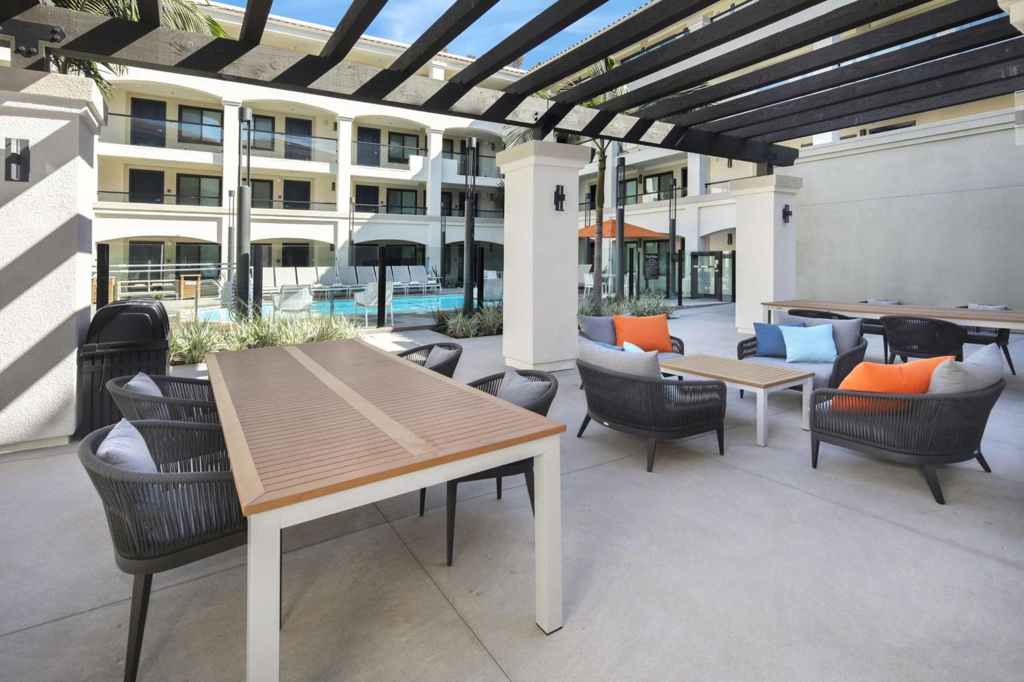 Homewood By Hilton Hotel