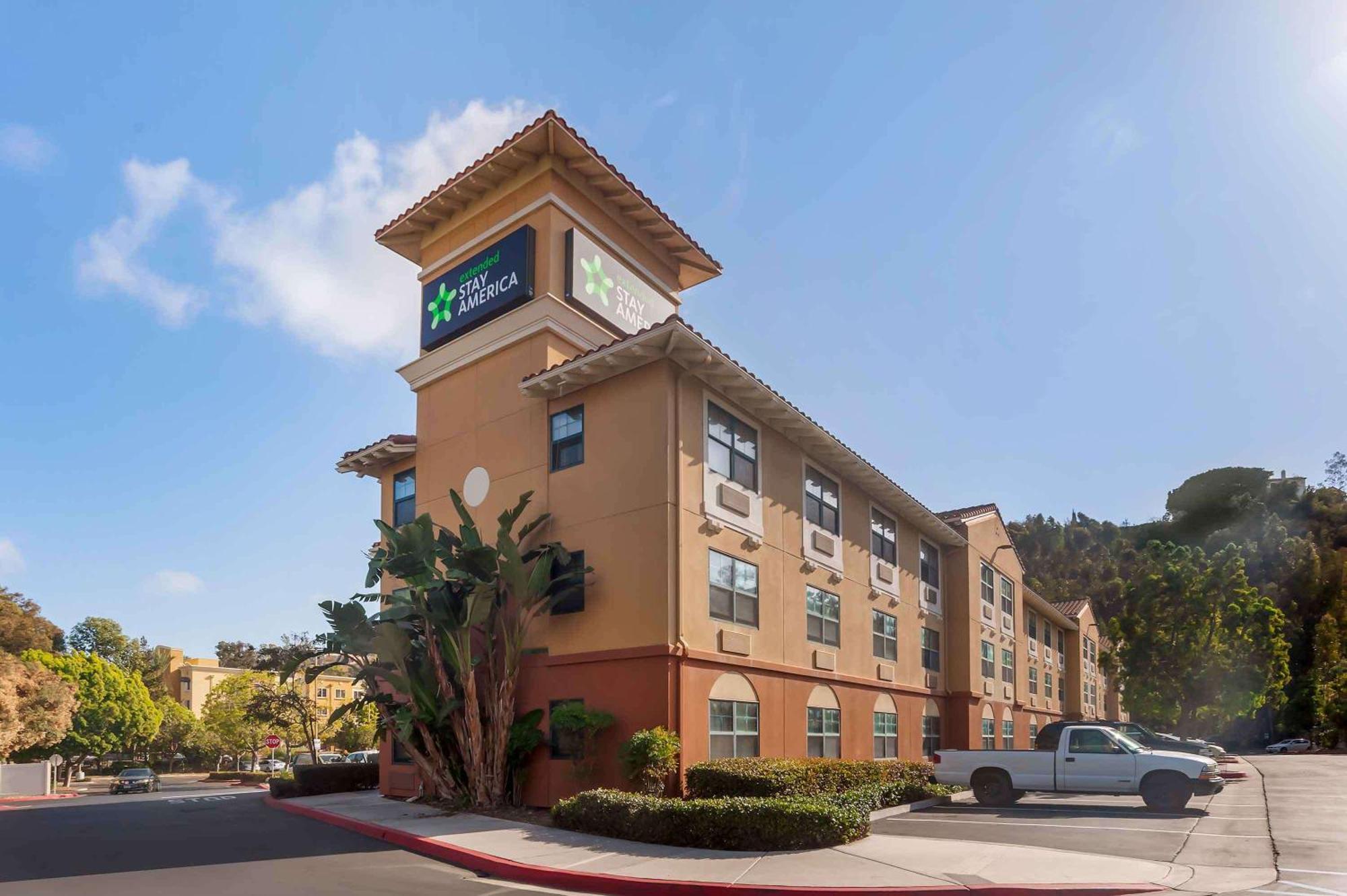 Extended America - - Circle Hotel San Diego
