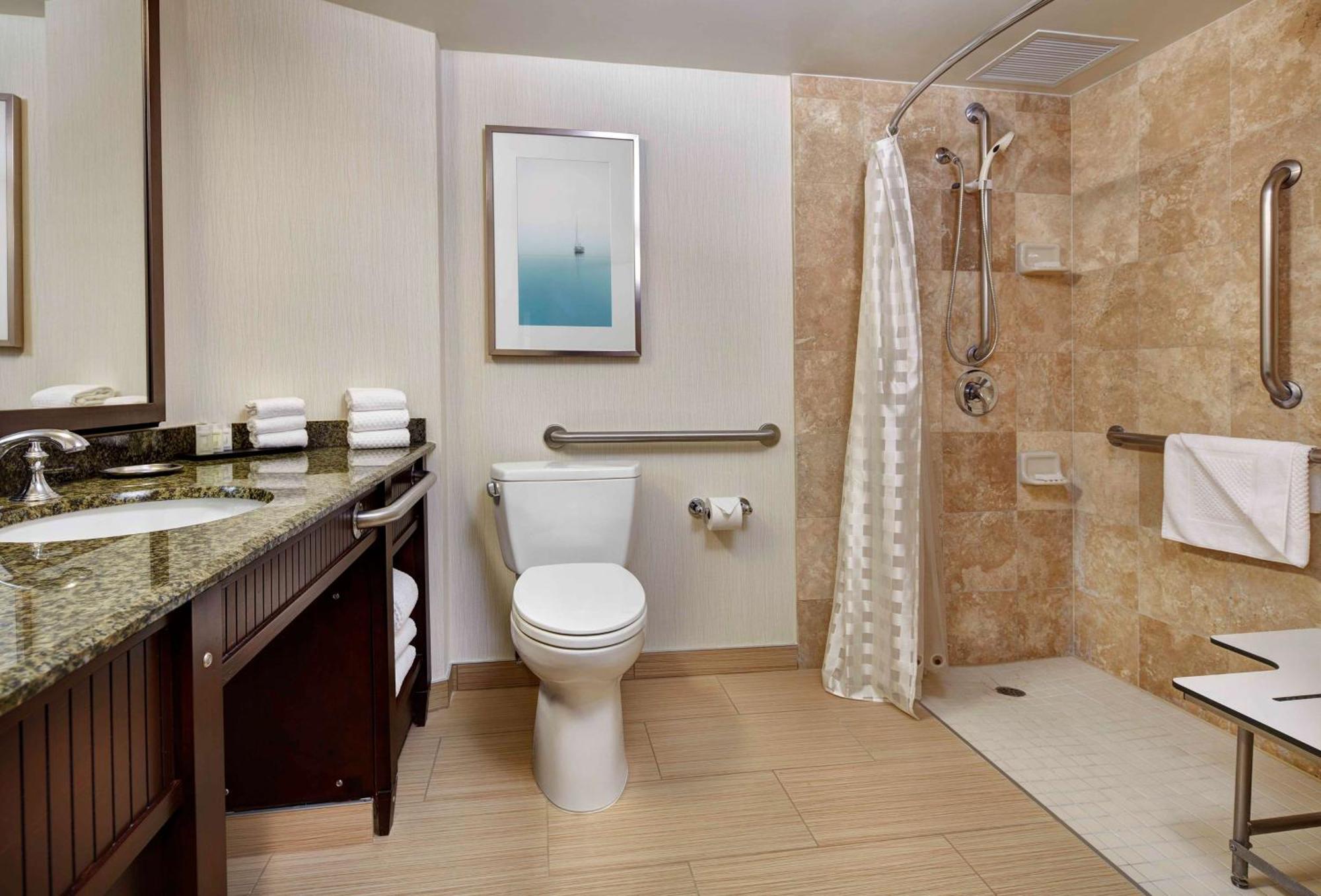 Hotel Embassy By Hilton La Jolla 4*