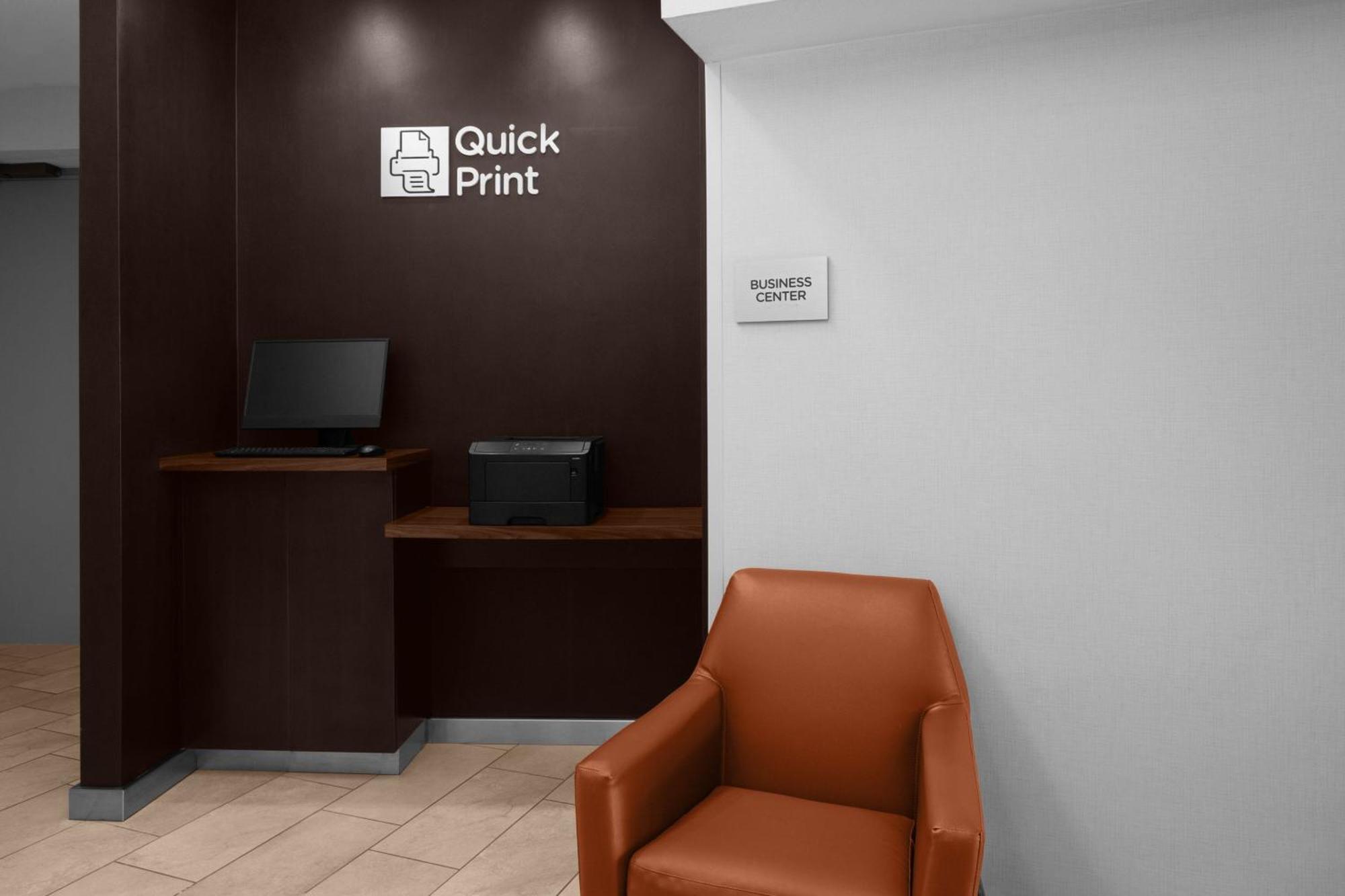 Courtyard By Marriott Rancho Bernardo Hotel