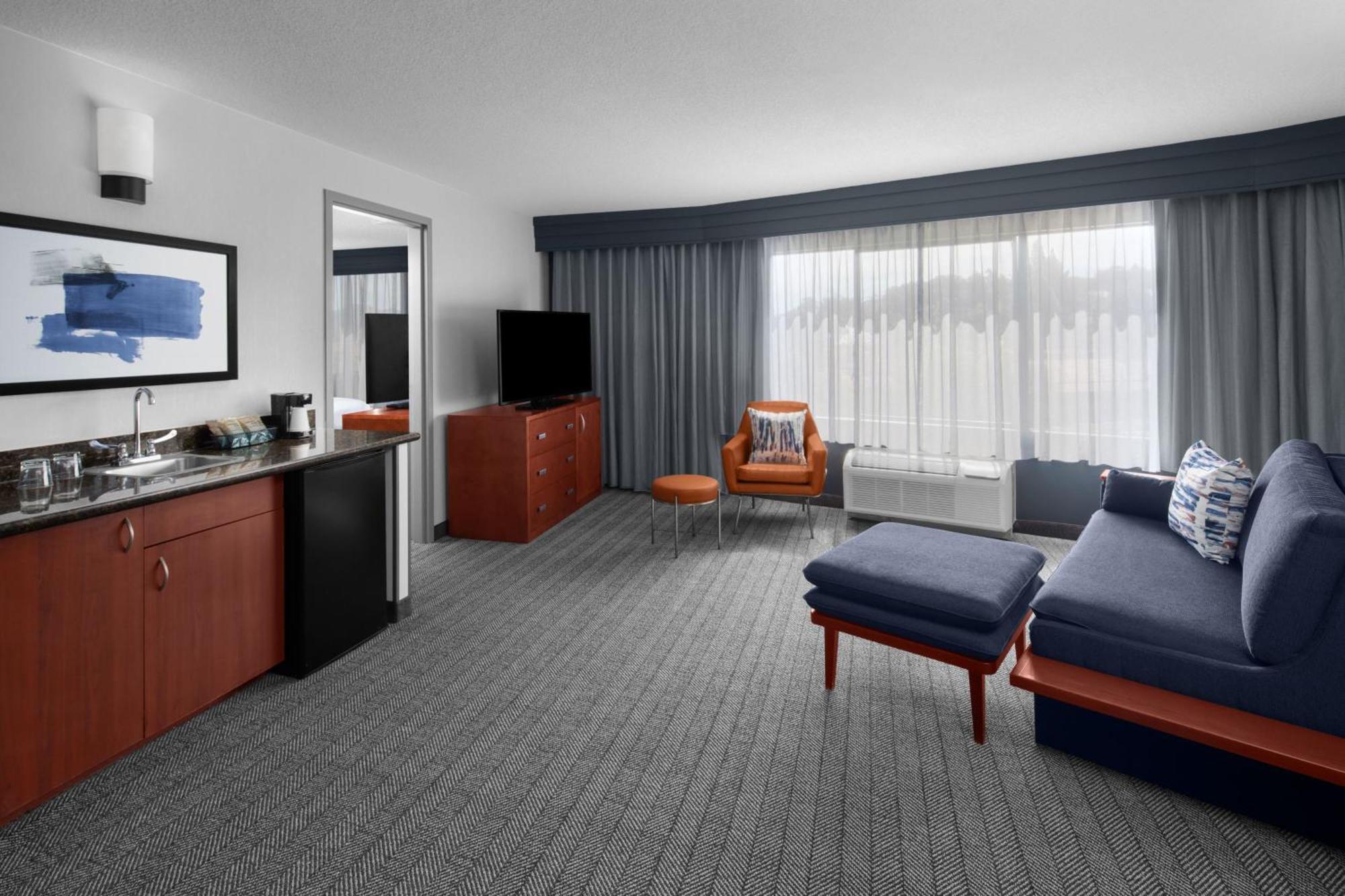 Courtyard By Marriott Rancho Bernardo Hotel San Diego