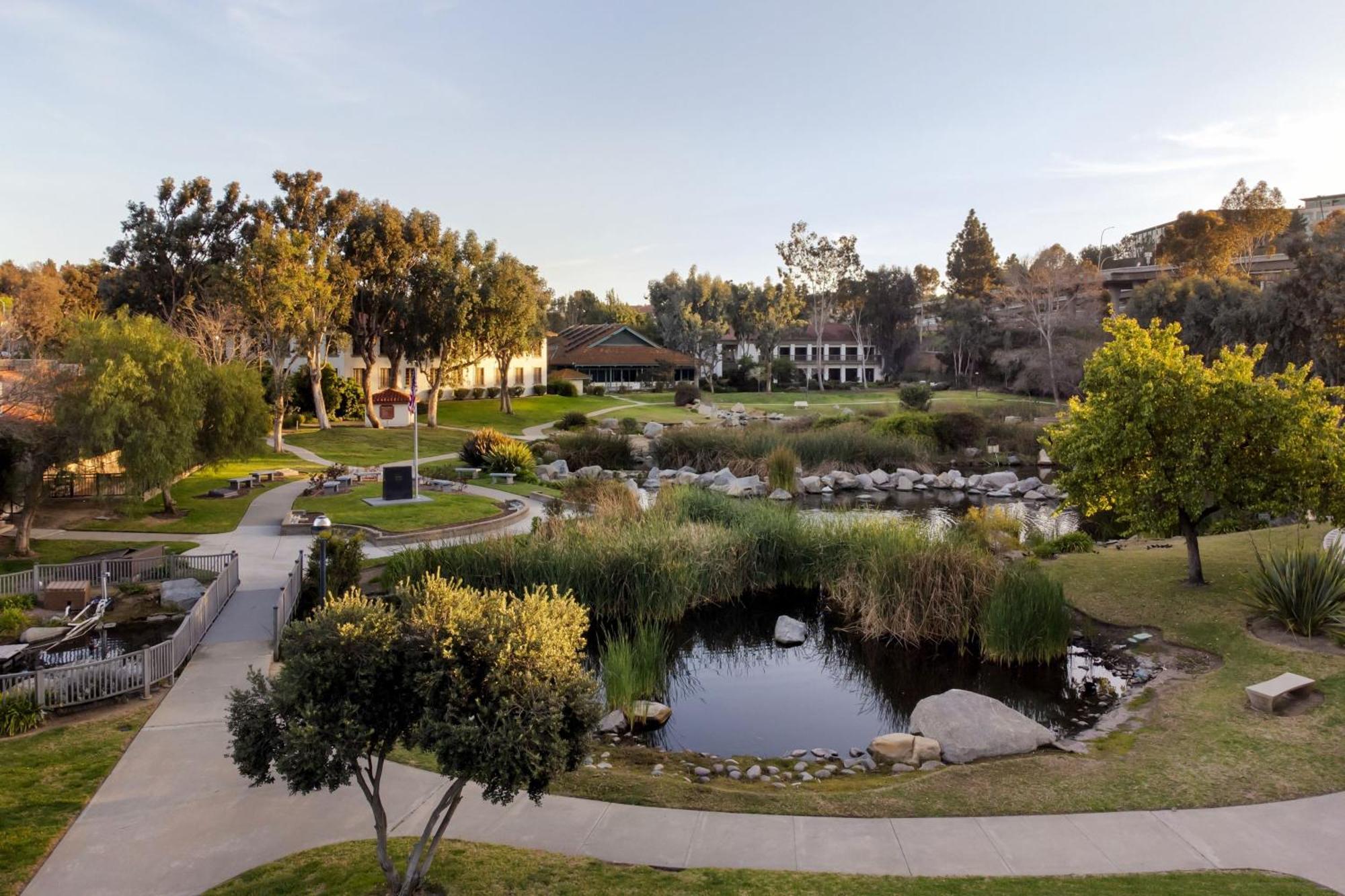 Courtyard By Marriott Rancho Bernardo Hotel