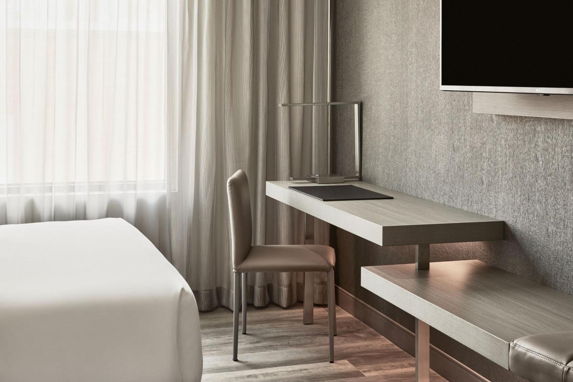 Hotel Ac By Marriott Downtown Gaslamp Quarter 3*