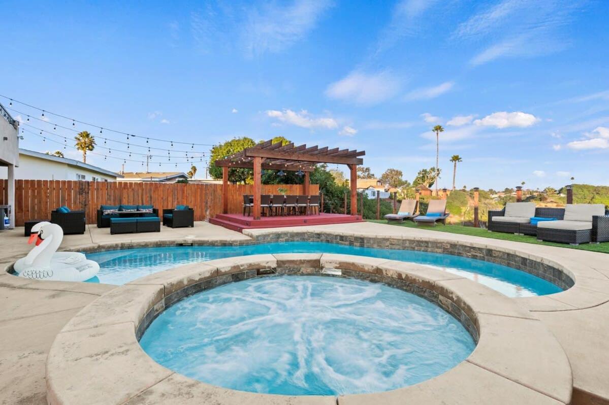 Ainsworth Oasis: The Family Retreat Starts Here Holiday home *
