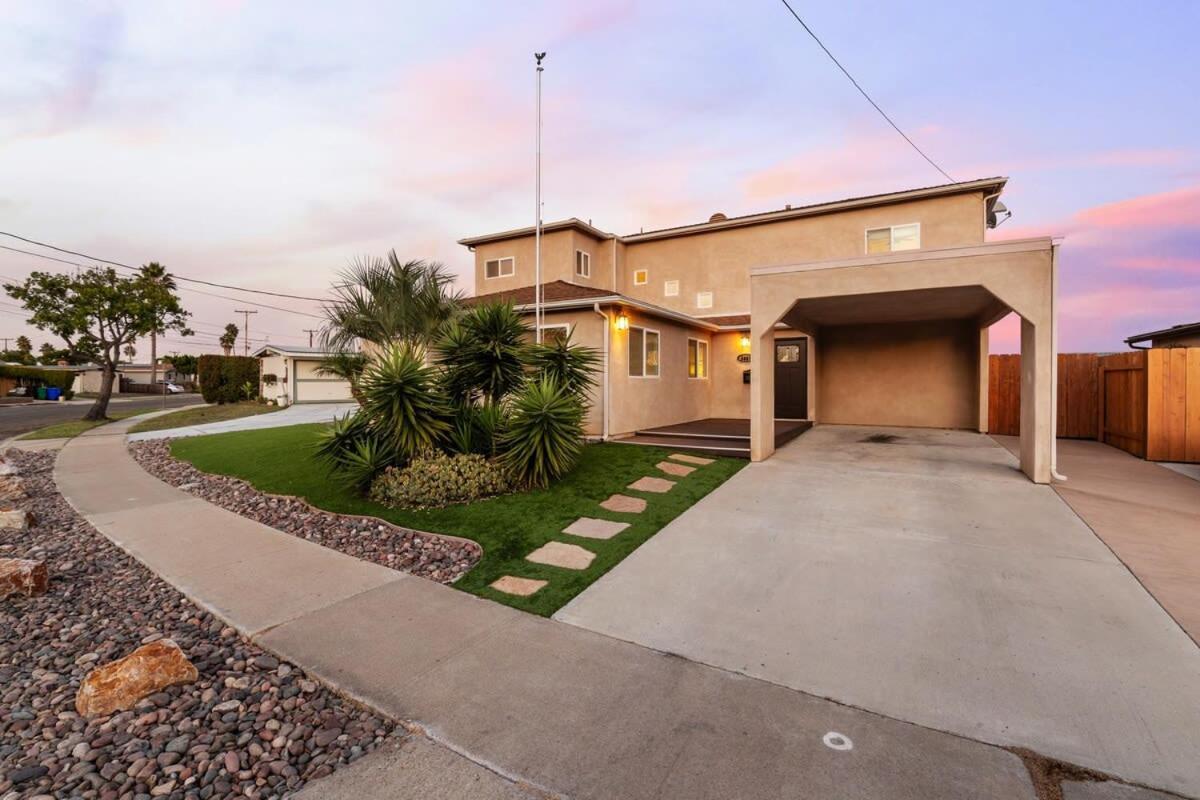 Holiday home Ainsworth Oasis: The Family Retreat Starts Here
