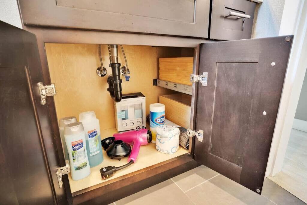 Northpark-businesstraveler-pets-2bed-w D-kitchen Apartment *