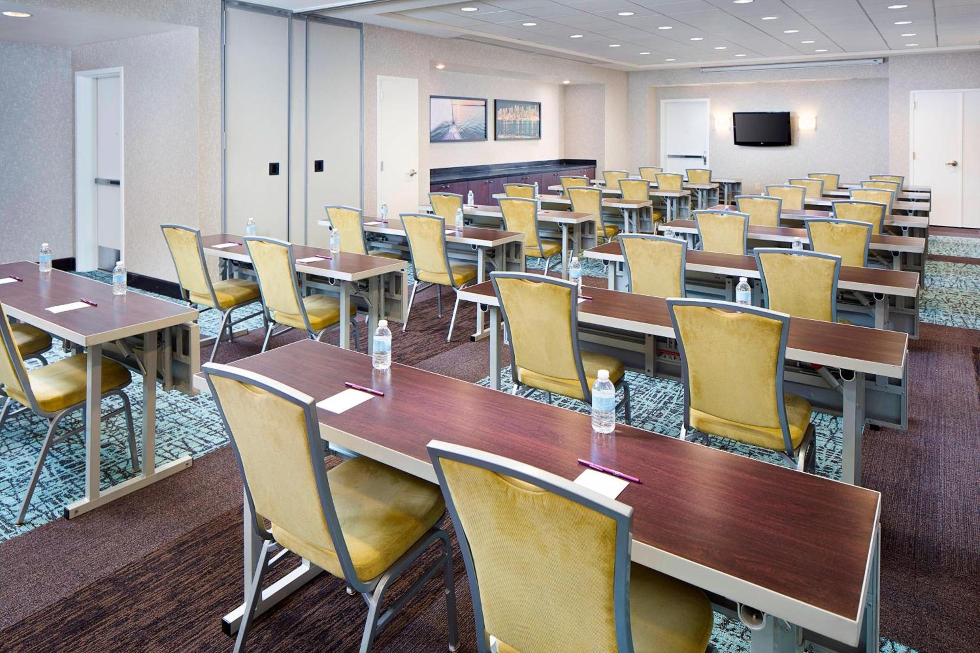 Hotel By Marriott Downtown/gaslamp Quarter