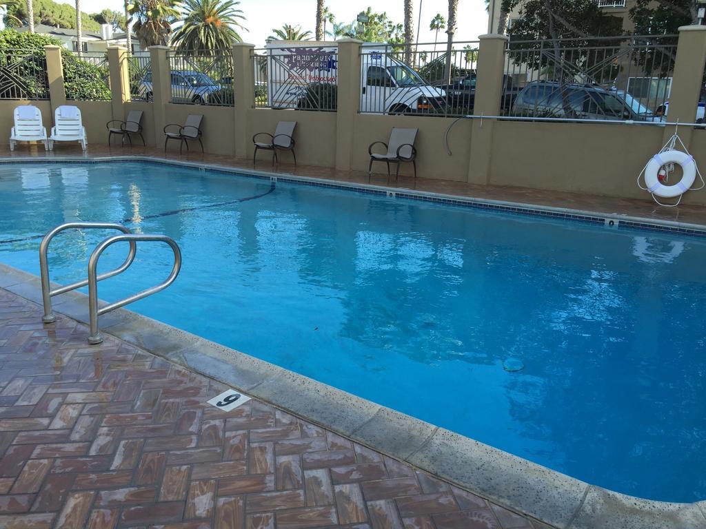 Pb Surf Beachside Motel 2*