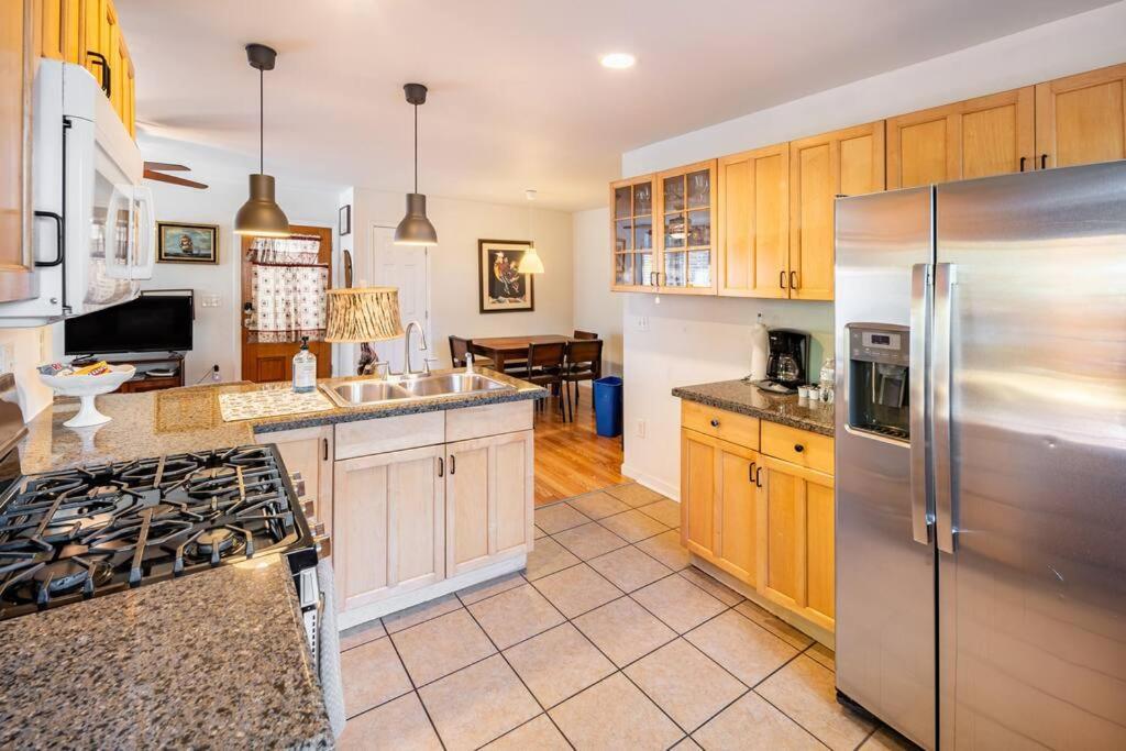 Serenity House Near Gaslamp, Zoo & Petco San Diego