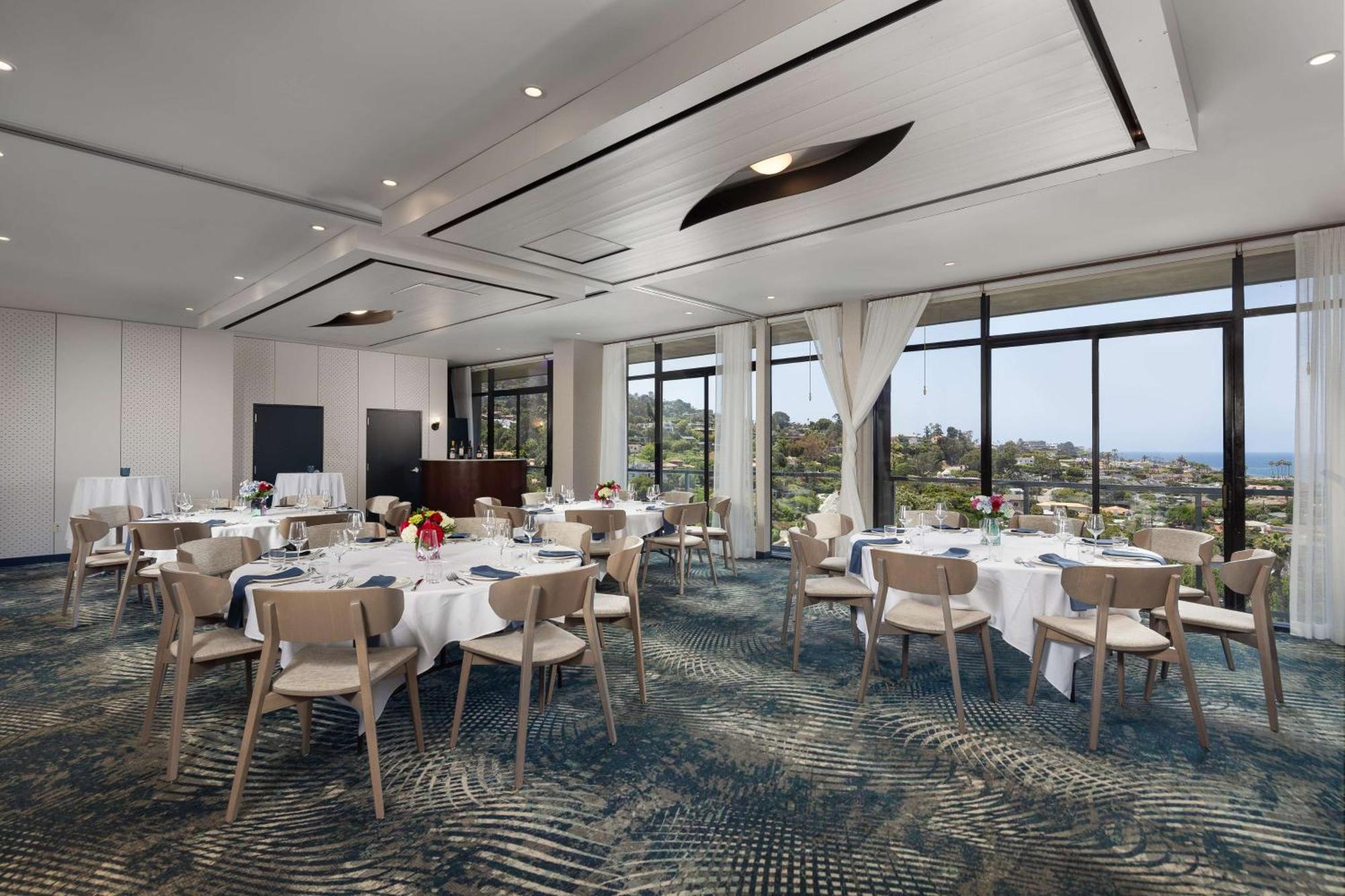 Hotel La Jolla, Curio Collection By Hilton