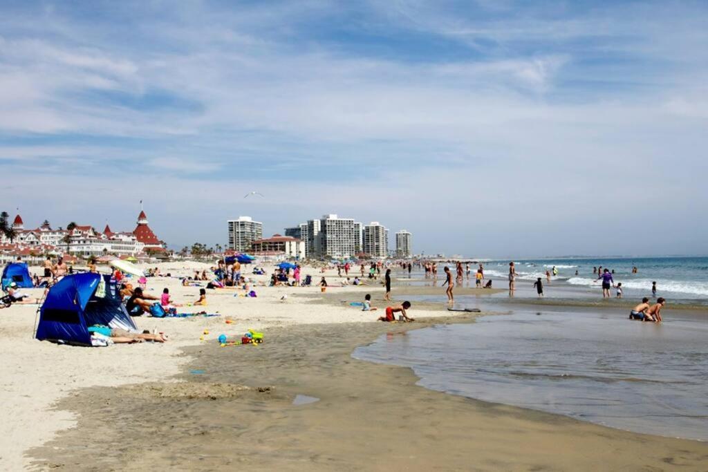 12-guest 4-br Spacious With Large Backyard, 4-car Parking * San Diego