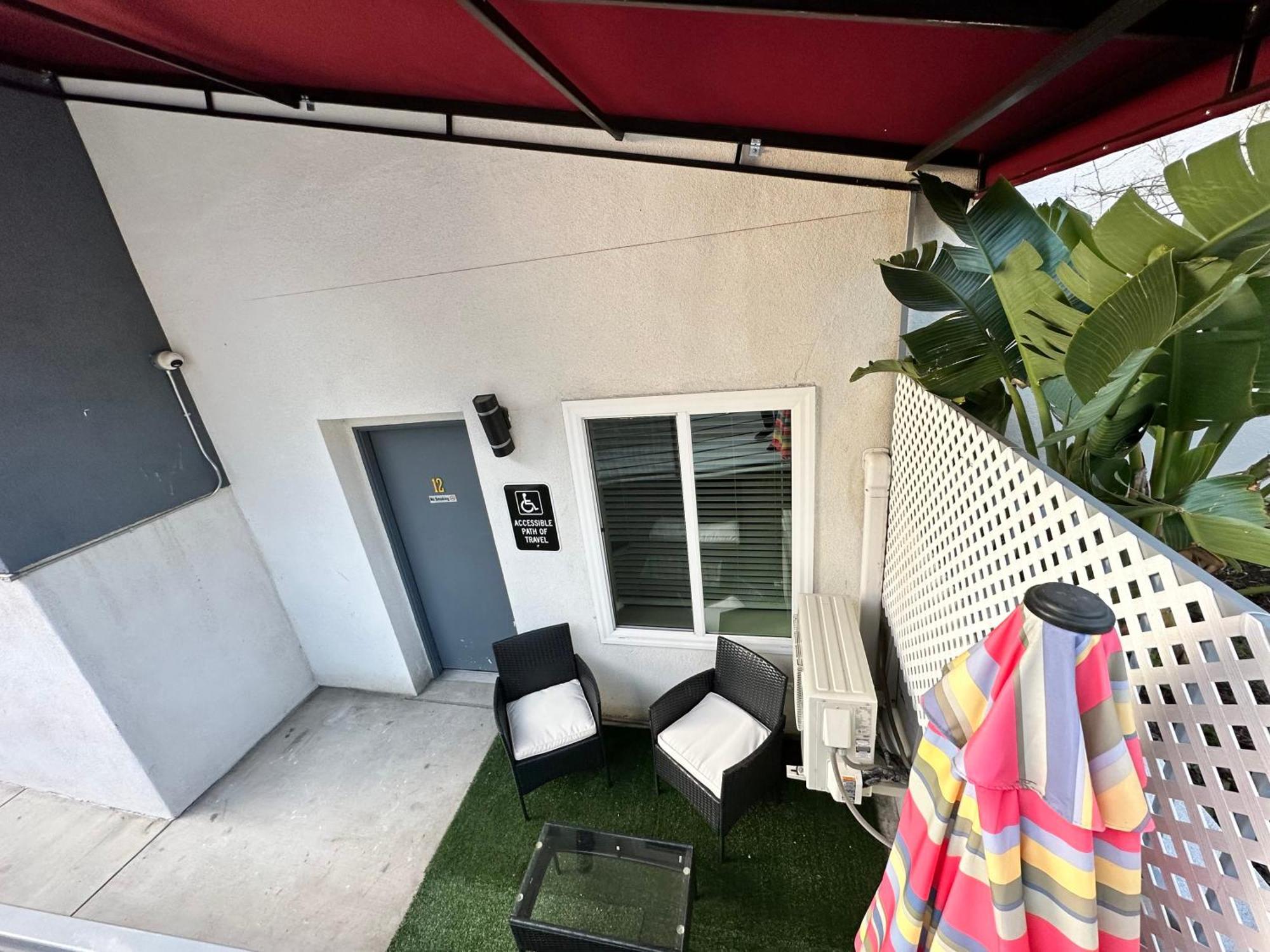 Inn With Private Entrance Next To Balboa Park *