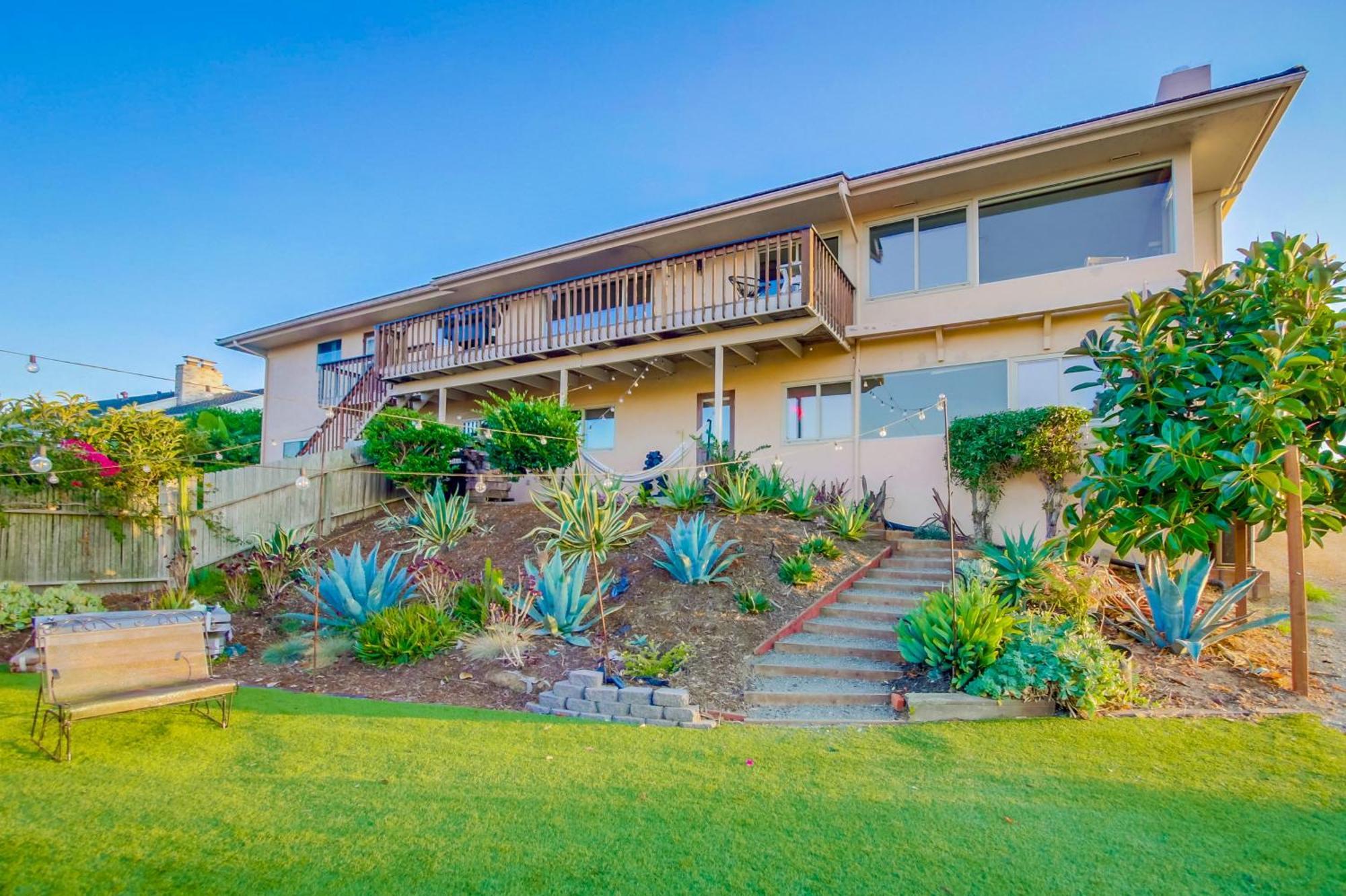 Canyon Estate Overlooking The Pacific Holiday home San Diego
