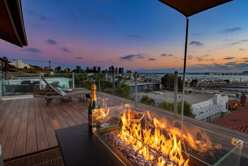Incredible Hilltop Luxury Bay View Retreat * San Diego