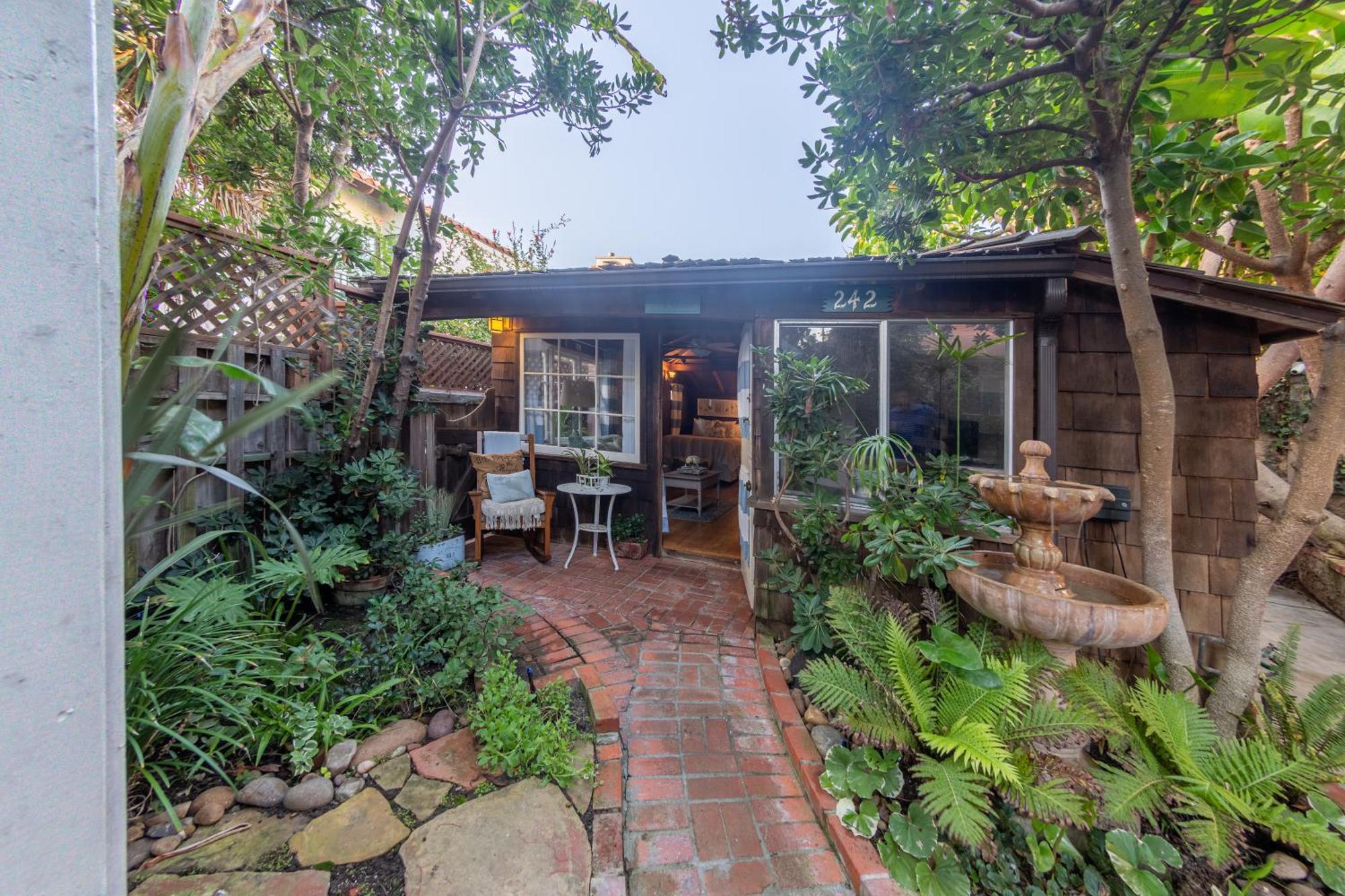 Redwood Hollow 3* San Diego