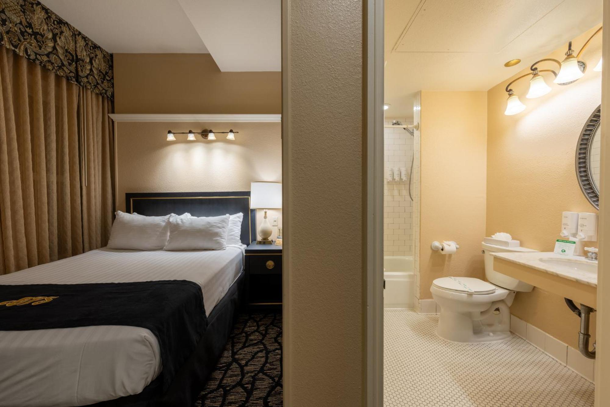 Gaslamp Plaza Hotel San Diego