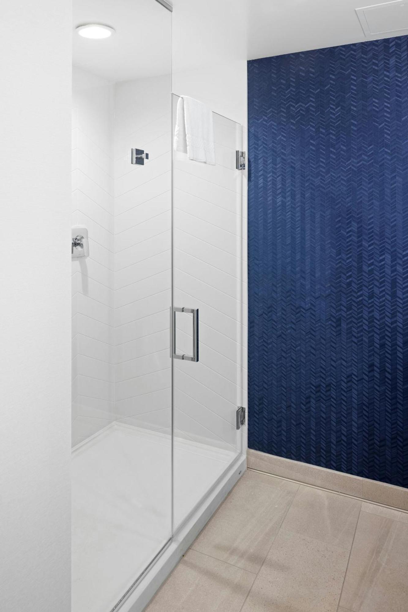 Fairfield & By Marriott Pacific 2* San Diego