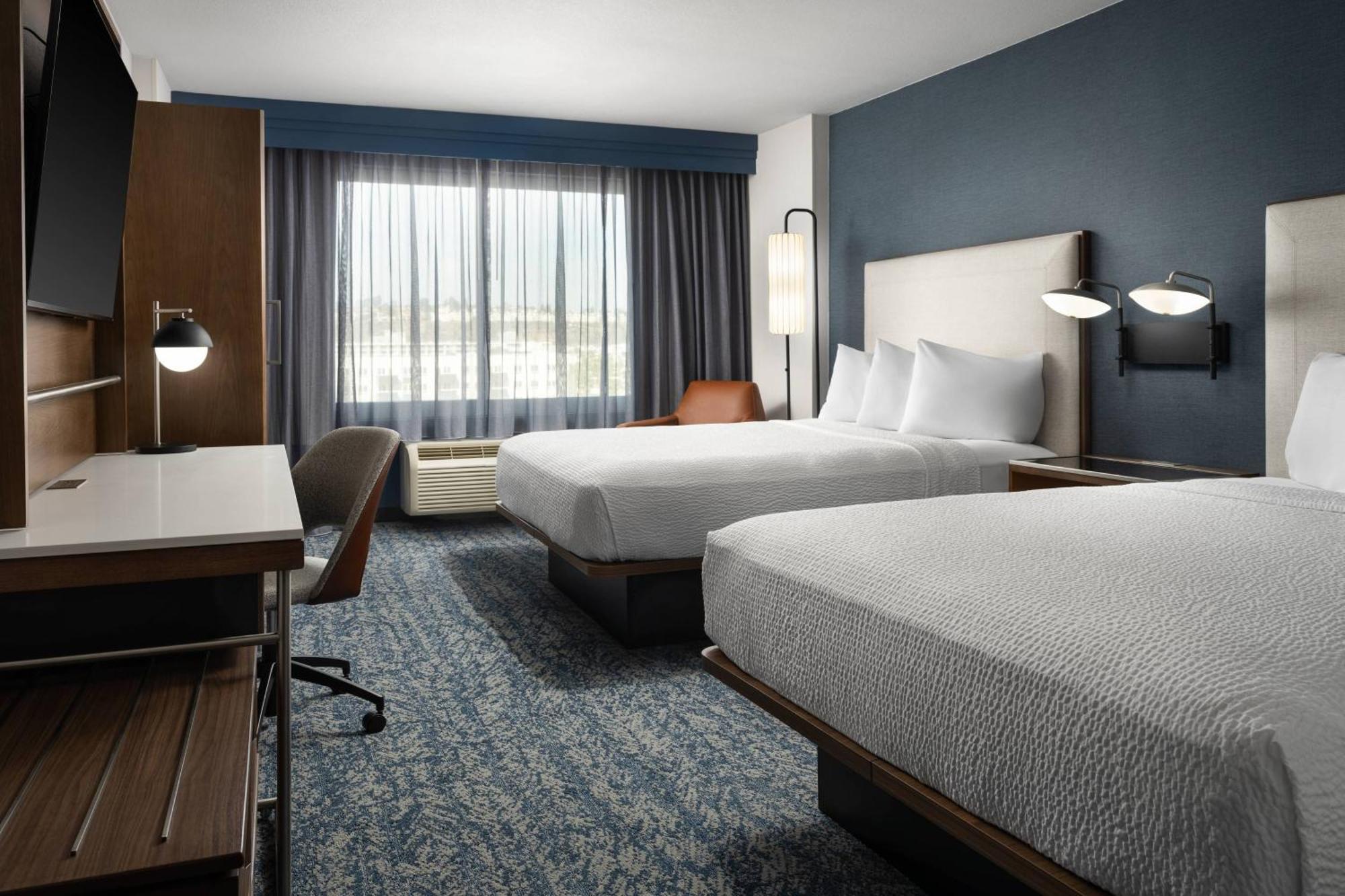 Hotel Courtyard By Marriott Mission Valley/hotel Circle 3*