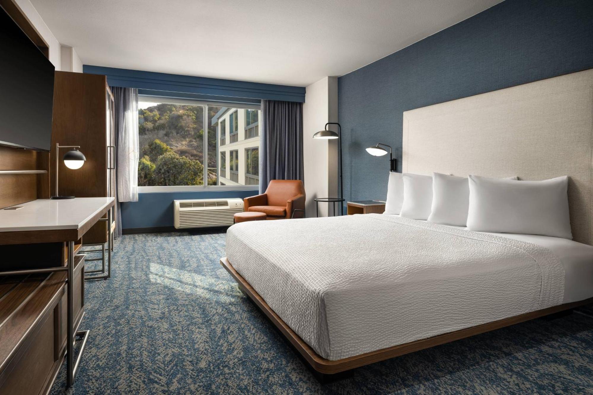 Courtyard By Marriott Mission Valley/hotel Circle 3*